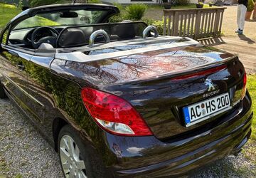 Peugeot 207 28.000 km 8.880 &euro; Stolberg 52222