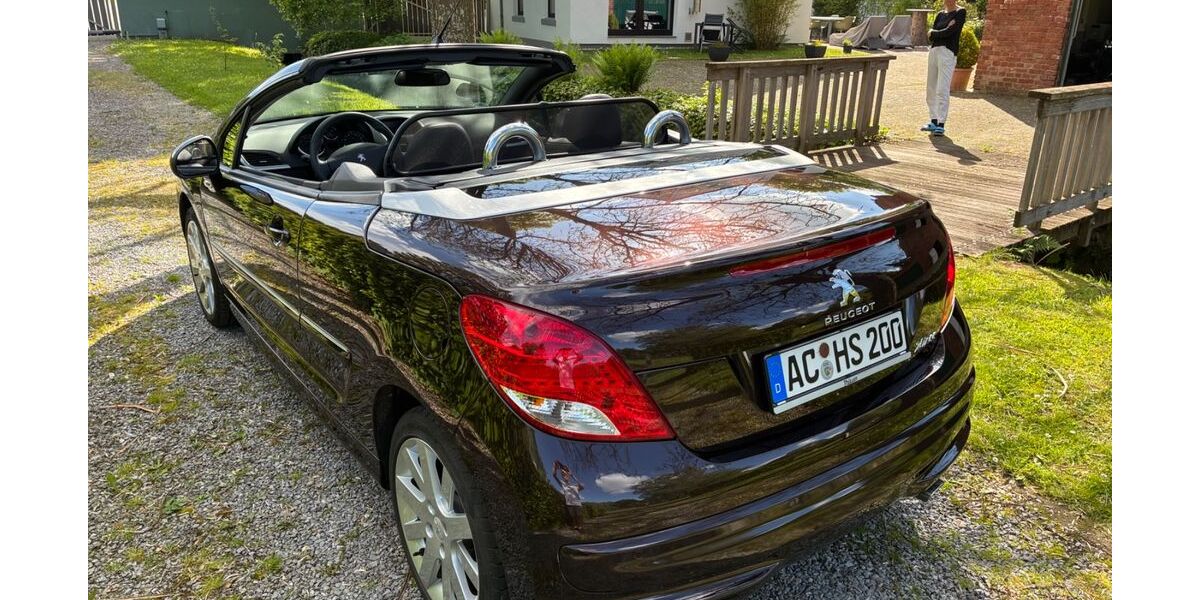 Peugeot 207 28.000 km 8.880 &euro; Stolberg 52222