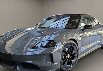 Porsche Taycan 8.000 km 109.800 &euro; Aachen 52068