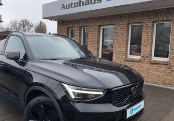 Volvo XC40 14.288 km 36.490 &euro; Übach-Palenberg 52531