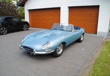 Jaguar E-Type 2.000 km 109.000 &euro; Monschau 52156