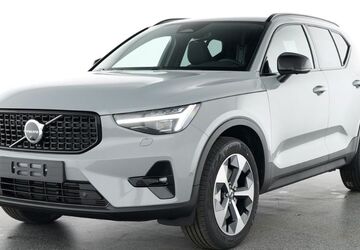 Volvo XC40 23.688 km 34.380 &euro; Aachen 52078