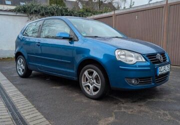 VW Polo 121.000 km 2.600 &euro; Eschweiler 52249