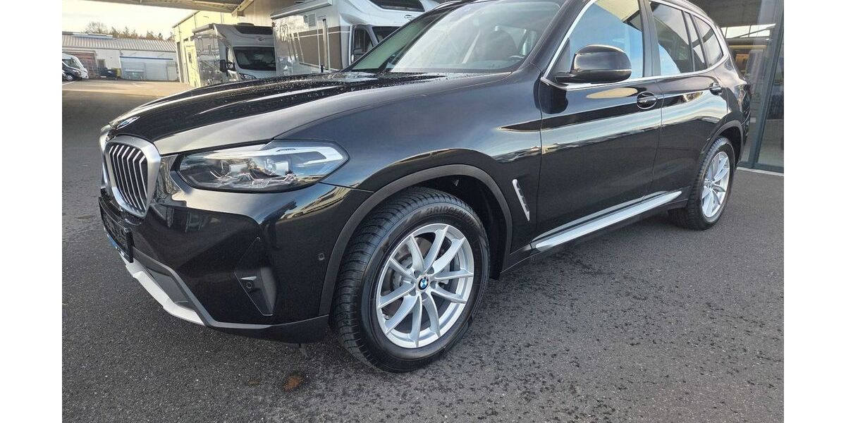 BMW X3 62.100 km 37.880 &euro; Düren 52351