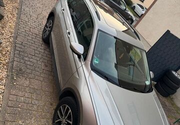 VW Tiguan 276.000 km 13.000 &euro; Nörvenich 52388