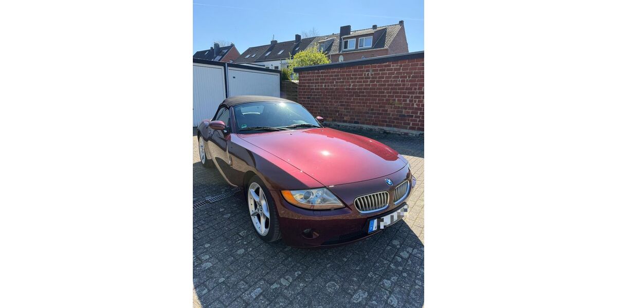 BMW Z4 112.000 km 10.900 &euro; Alsdorf 52477