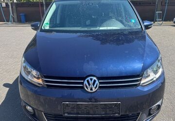 VW Touran 205.000 km 7.900 &euro; Alsdorf 52477