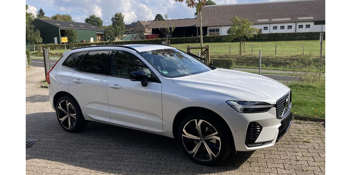 Volvo XC60 8.775 km 42.950 &euro; Eschweiler 52249