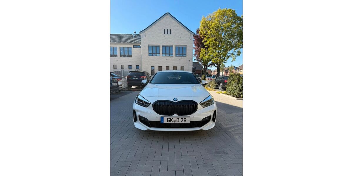 BMW 118 53.000 km 23.490 &euro; Heinsberg 52525