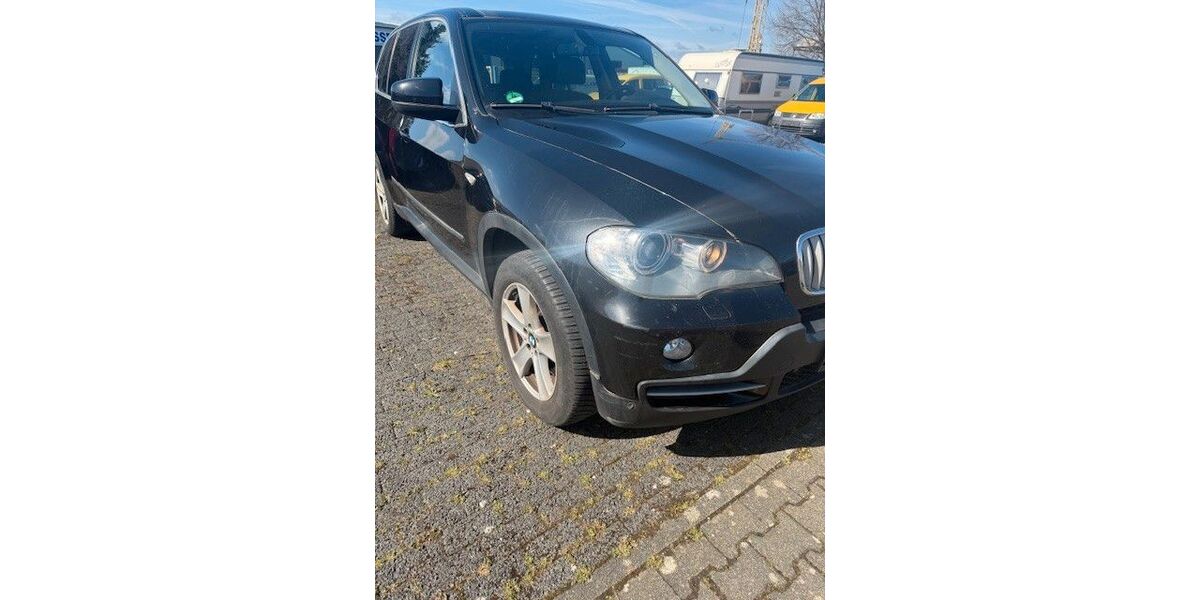 BMW X5 216.000 km 4.490 &euro; Baesweiler 52499
