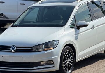VW Touran 295.790 km 7.900 &euro; Hückelhoven 41836