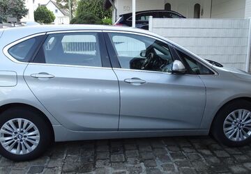 BMW 218 Active Tourer 70.000 km 13.500 &euro; Langerwehe 52379