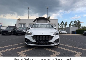 Ford Focus 100.000 km 17.900 &euro; Eschweiler 52249
