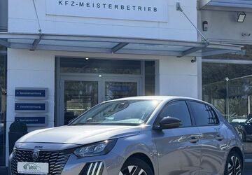 Peugeot 208 11.450 km 15.980 &euro; Monschau (bei Aachen) 52156
