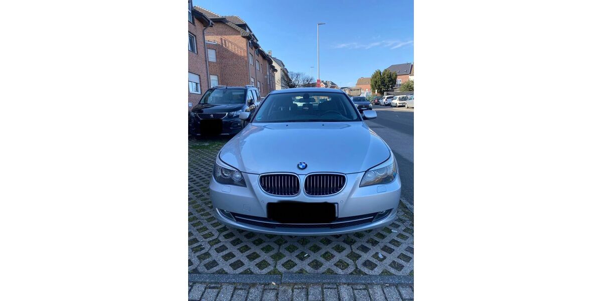 BMW 530 209.000 km 7.400 &euro; Aachen 52080