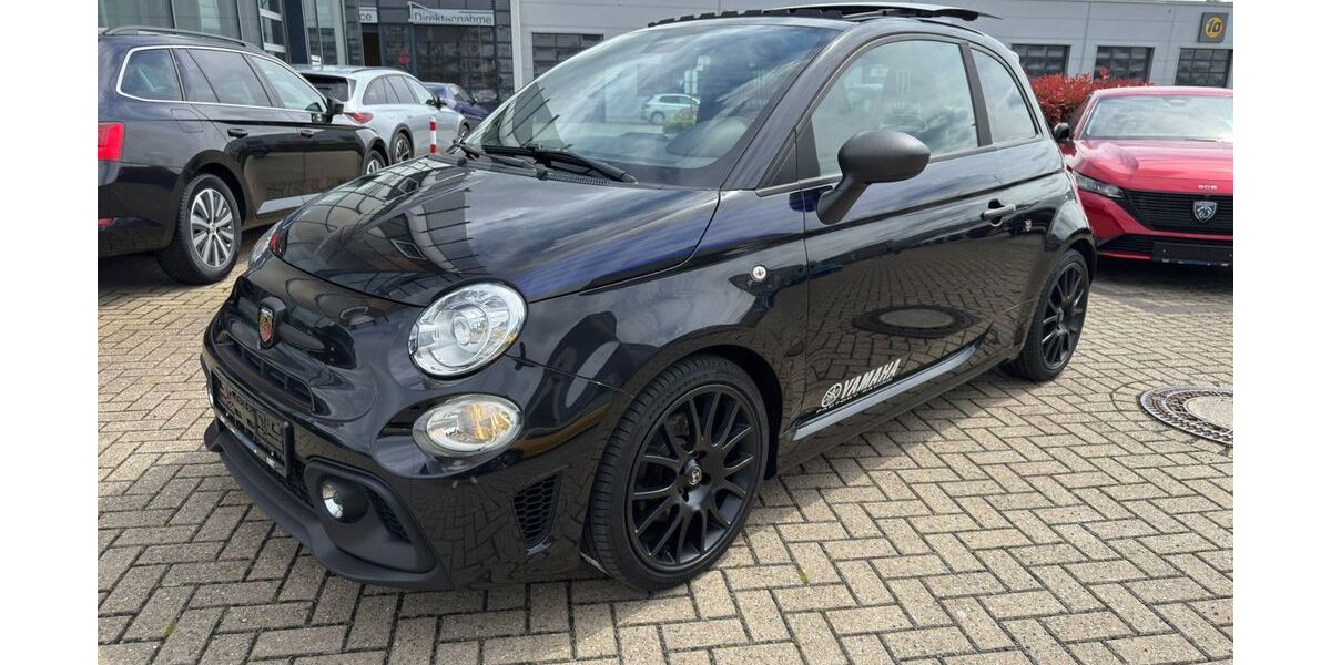 Abarth 500 90.000 km 17.880 &euro; Düren 52351