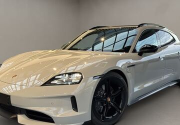 Porsche Taycan 8.000 km 112.200 &euro; Aachen 52068