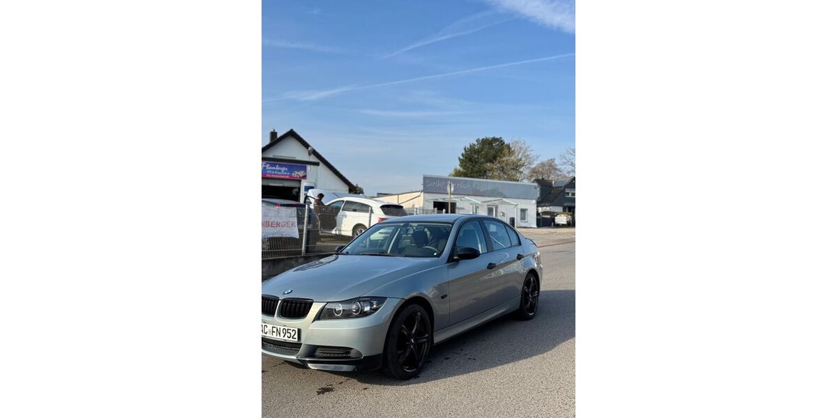 BMW 318 160.000 km 5.000 &euro; Herzogenrath 52134